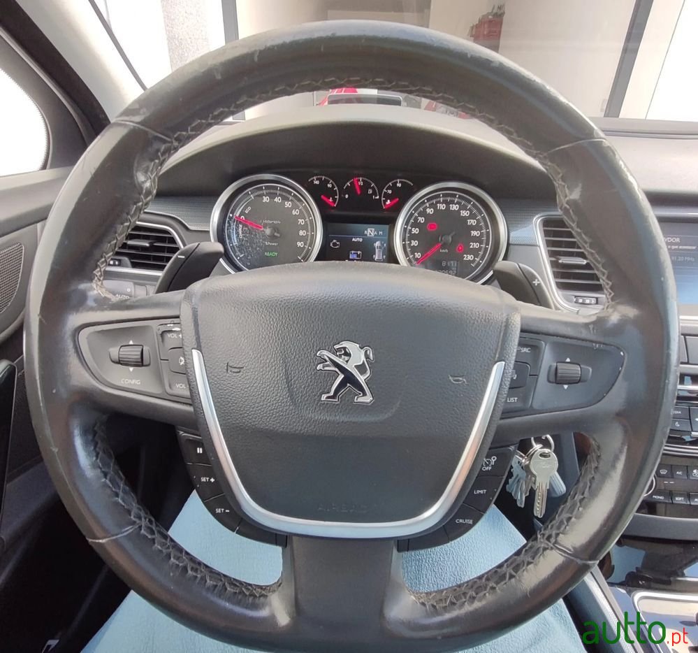 2014' Peugeot 508 RXH photo #5