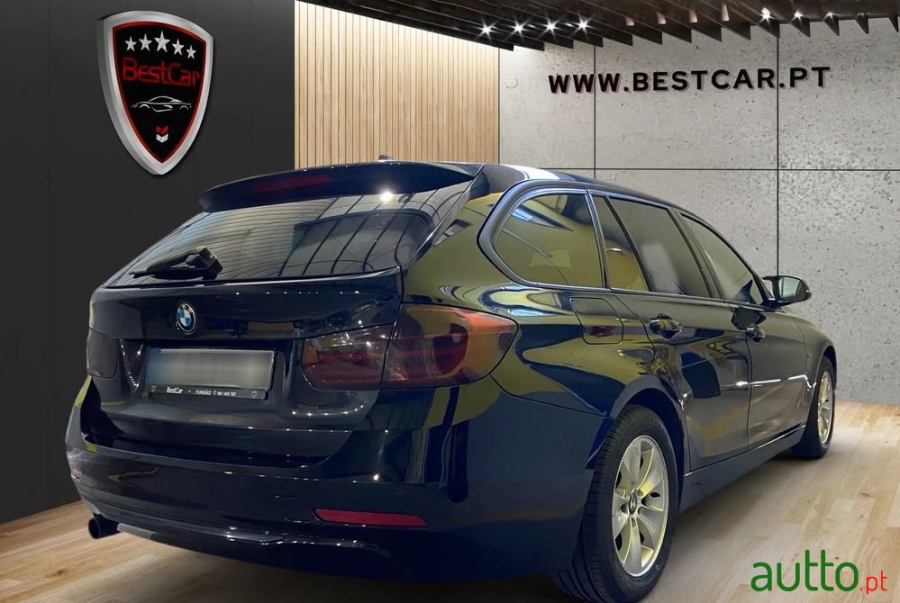 2015' BMW 320 D Touring Aut. photo #2