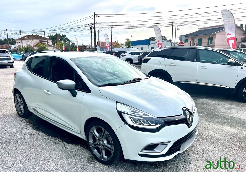 2017' Renault Clio 0.9 Tce Gt Line photo #5