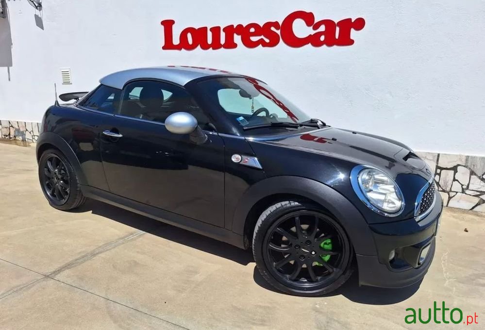 2011' MINI Cooper Sd Auto photo #1