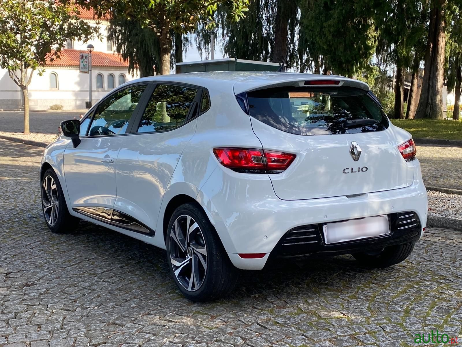 2017' Renault Clio photo #4