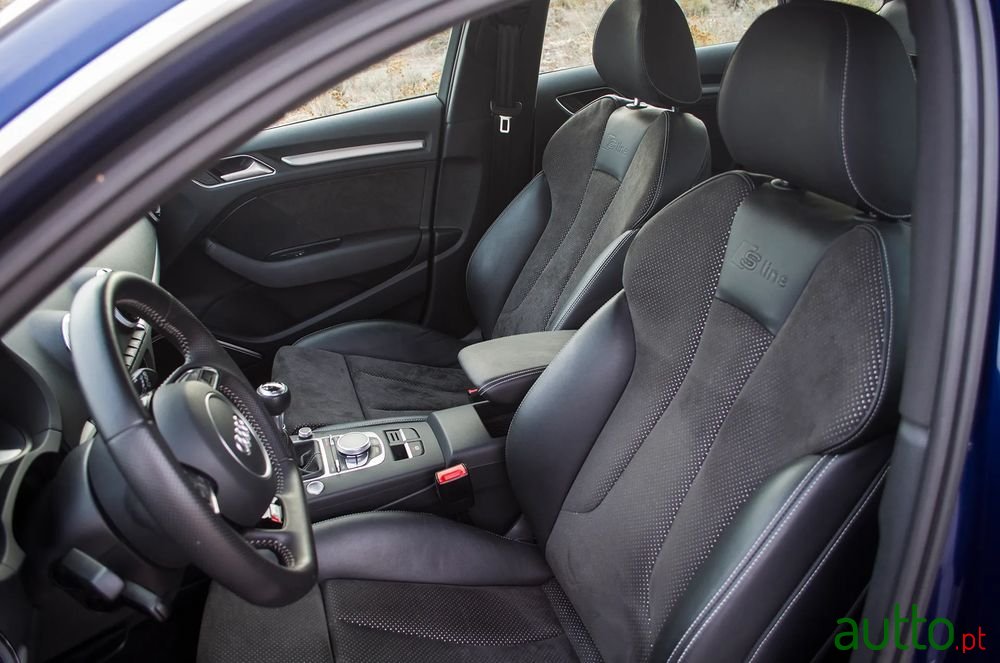 2014' Audi A3 Sportback photo #3