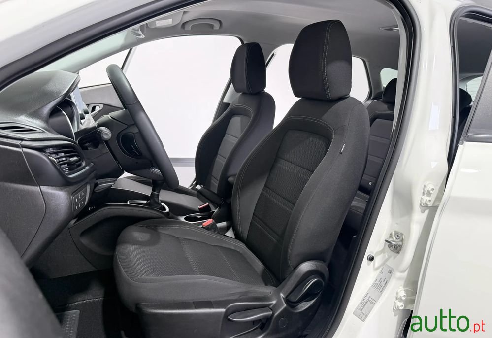 2019' Fiat Tipo 1.3 M-Jet Lounge photo #6