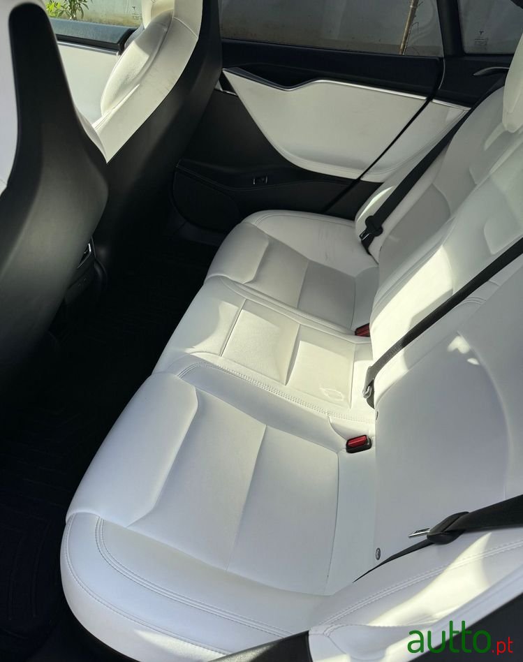 2017' Tesla Model S 100D photo #6