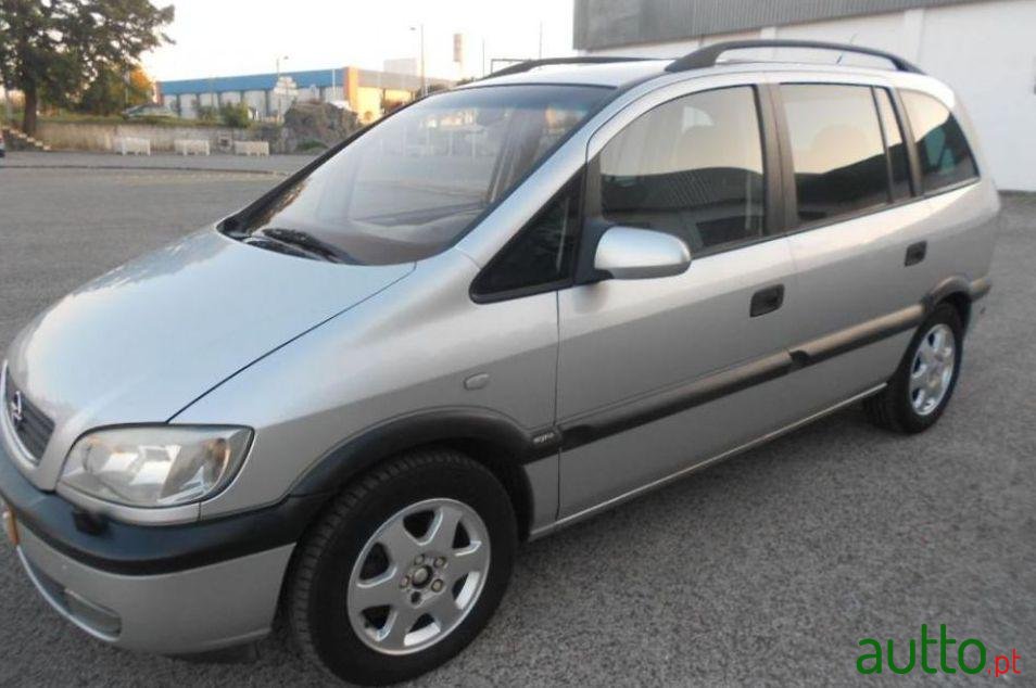 2000' Opel Zafira photo #3