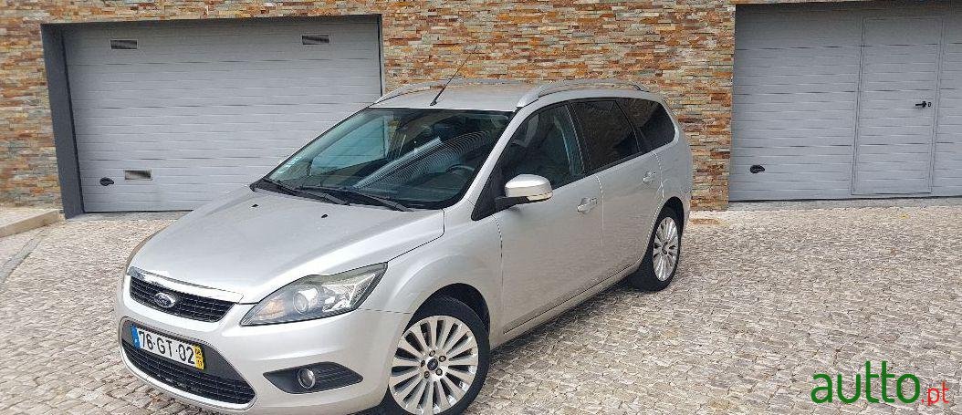 2008' Ford Focus Sw photo #1