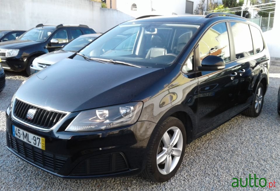 2011' SEAT Alhambra photo #1