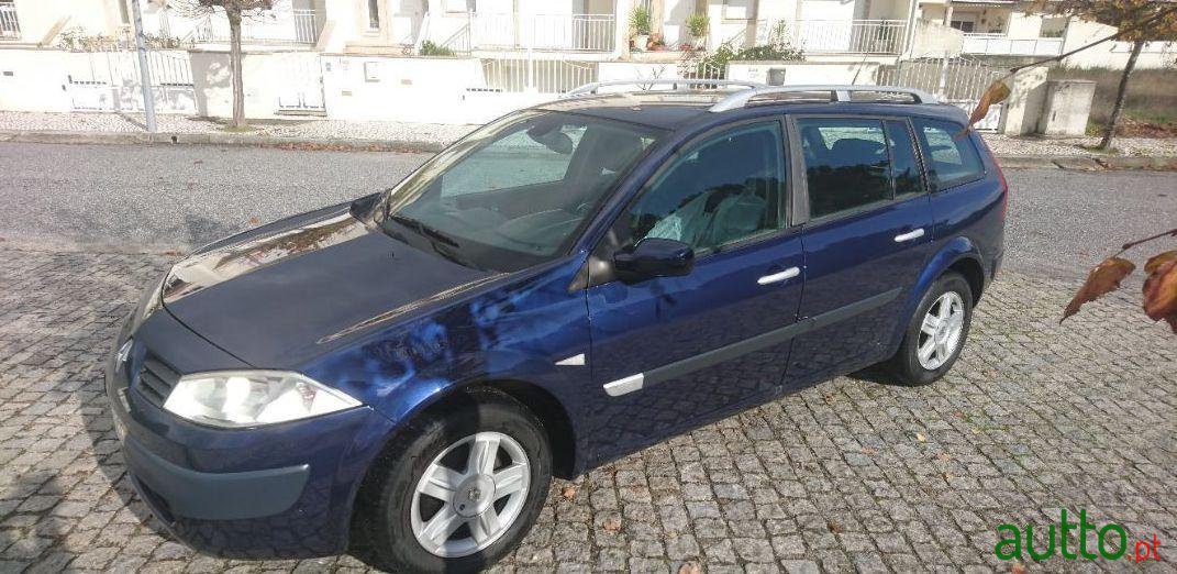 2004' Renault Megane Break photo #3