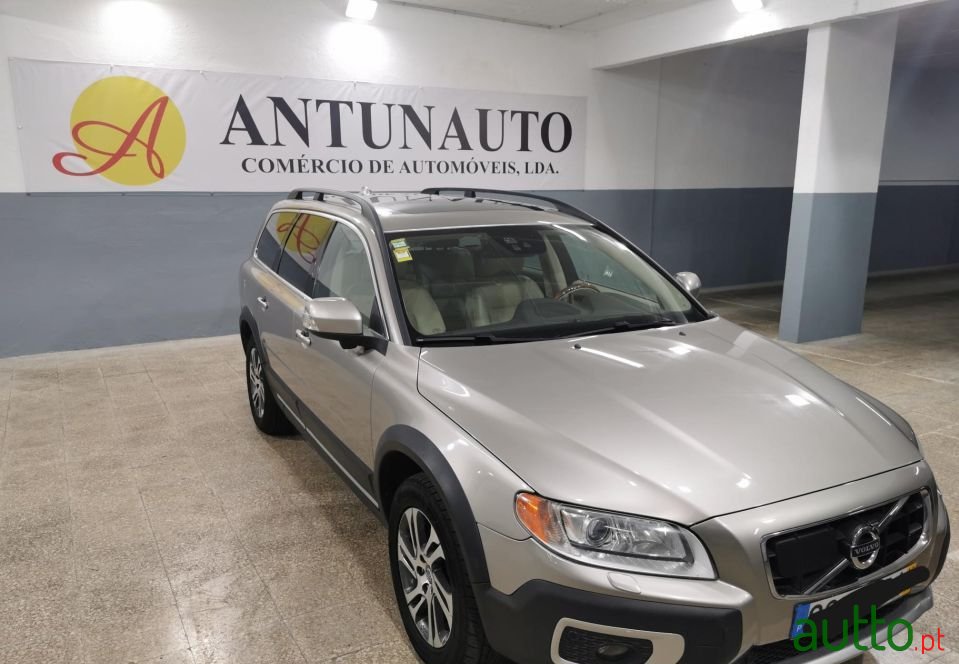 2012' Volvo Xc-70 photo #3