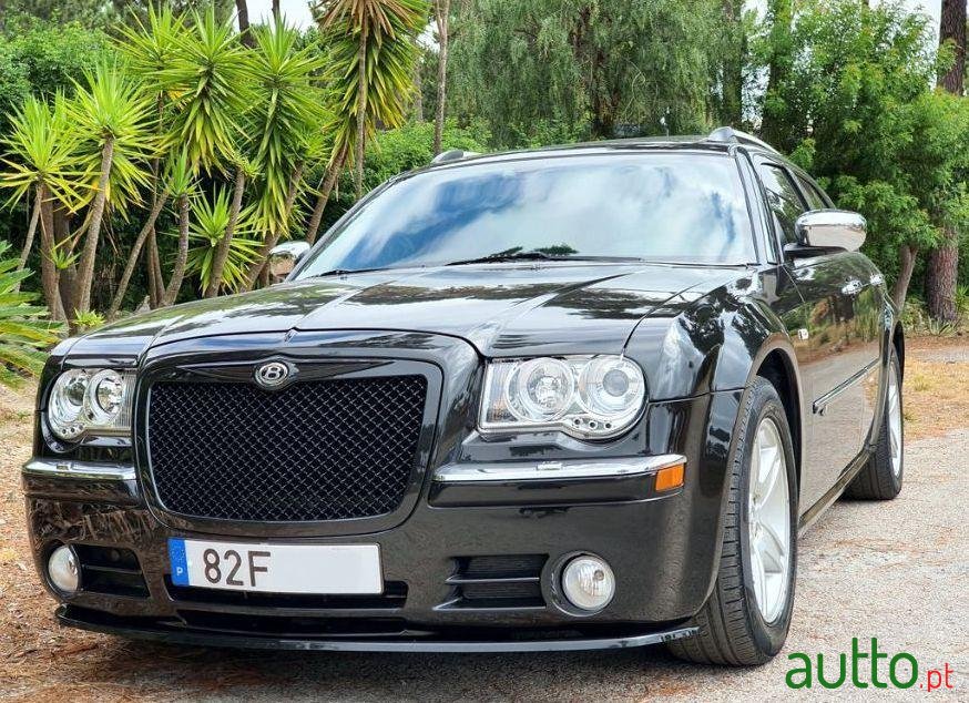 2008' Chrysler 300-C photo #3