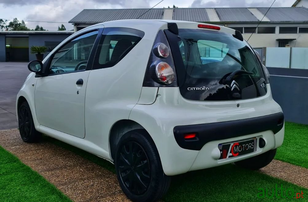 2013' Citroen C1 photo #6