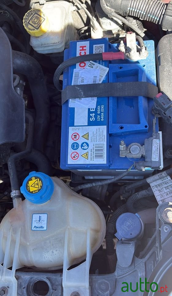 2011' Alfa Romeo MiTo photo #5