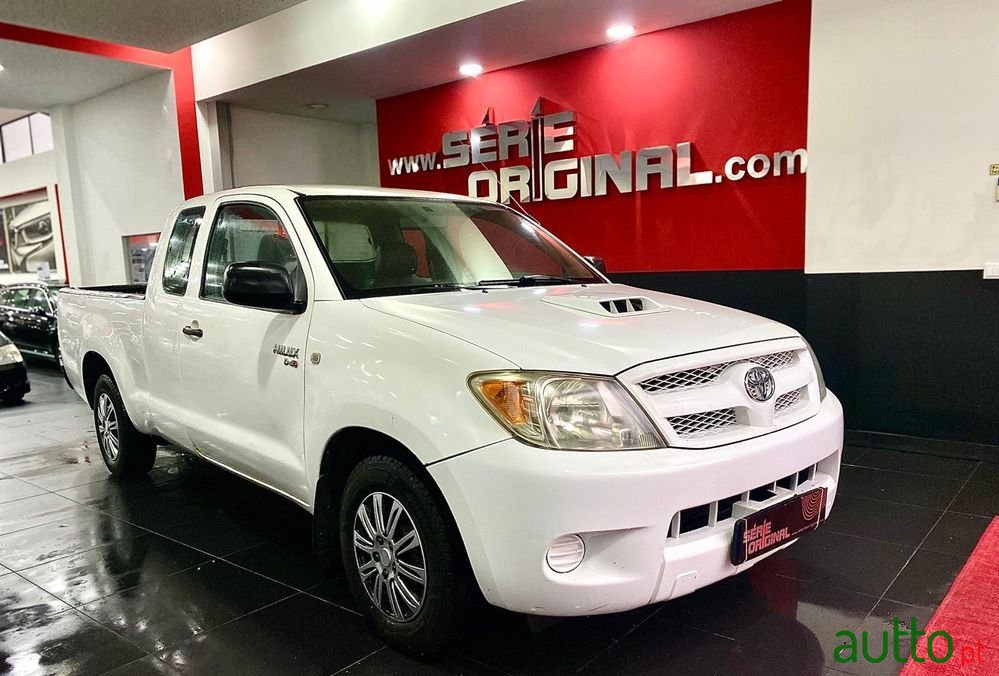 2008' Toyota Hilux 2.5 D-4D Ce photo #1