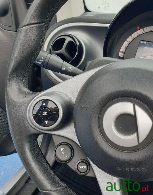 2017' Smart Fortwo photo #6