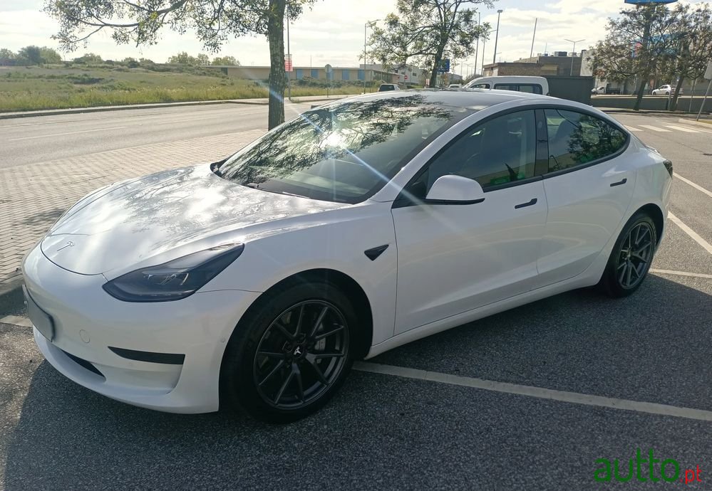 2021' Tesla Model 3 Tração Traseira photo #1