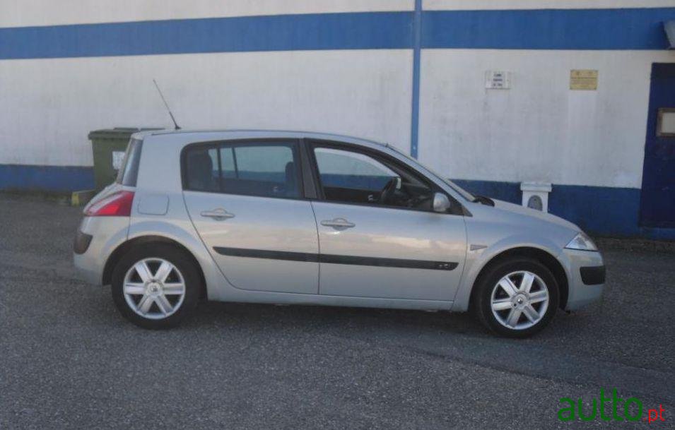 2003' Renault Megane 1.5 Dci C. Privilège photo #1