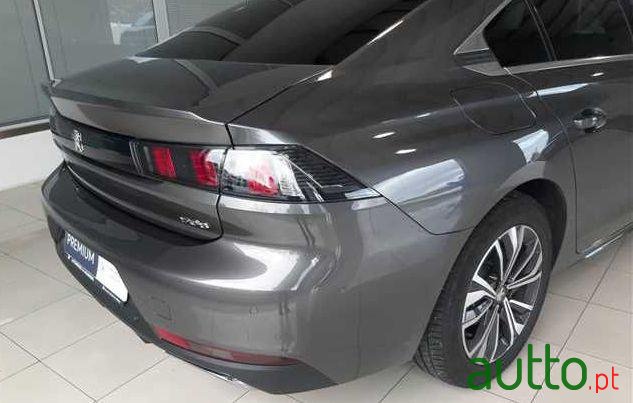 2019' Peugeot 508 photo #2