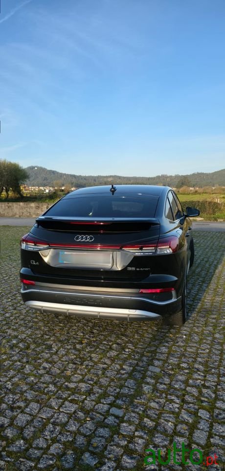 2022' Audi Q4 Sportback E-Tron photo #4