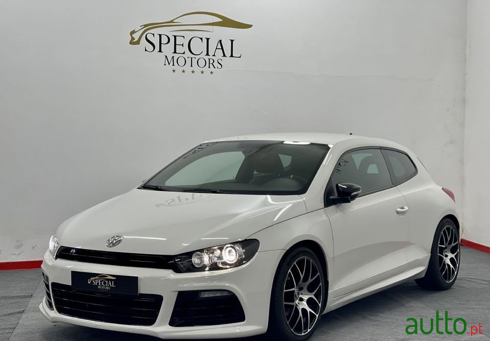2009' Volkswagen Scirocco photo #1