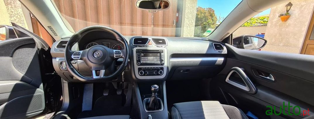 2010' Volkswagen Scirocco photo #4