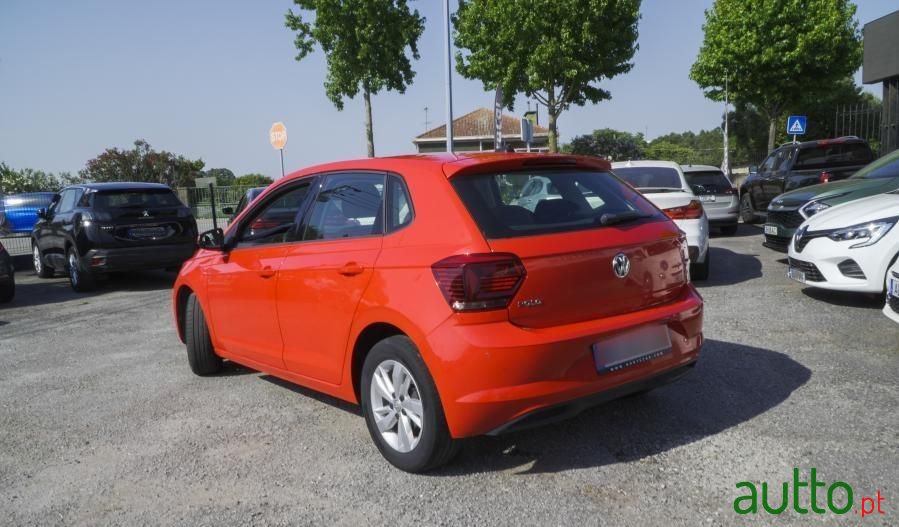 2020' Volkswagen Polo 1.0 Tsi Confortline photo #5