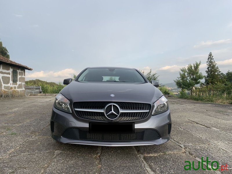 2016' Mercedes-Benz A-180 photo #3