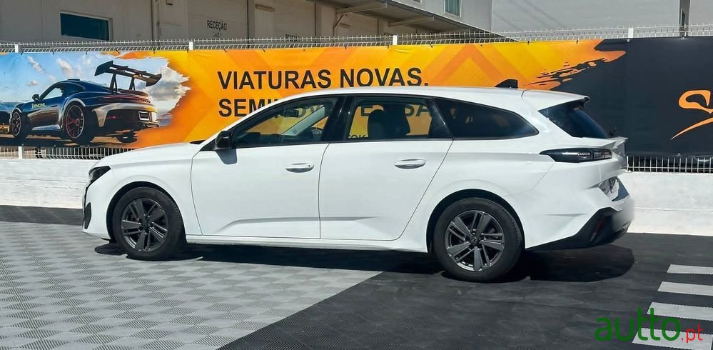 2022' Peugeot 308 Sw photo #3