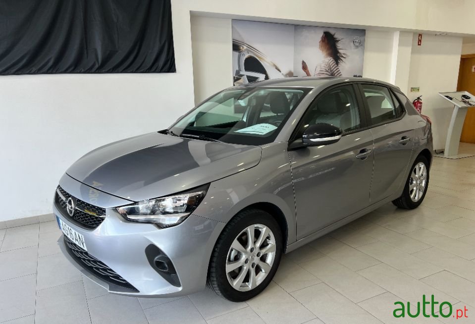 2021' Opel Corsa photo #2
