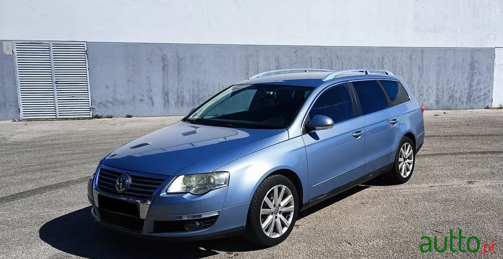 2009' Volkswagen Passat Variant photo #1