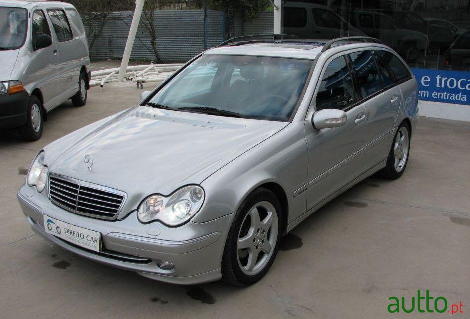 2002' Mercedes-Benz C-270 Cdi Avantgarde photo #1