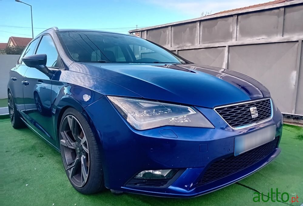 2016' SEAT Leon St photo #1