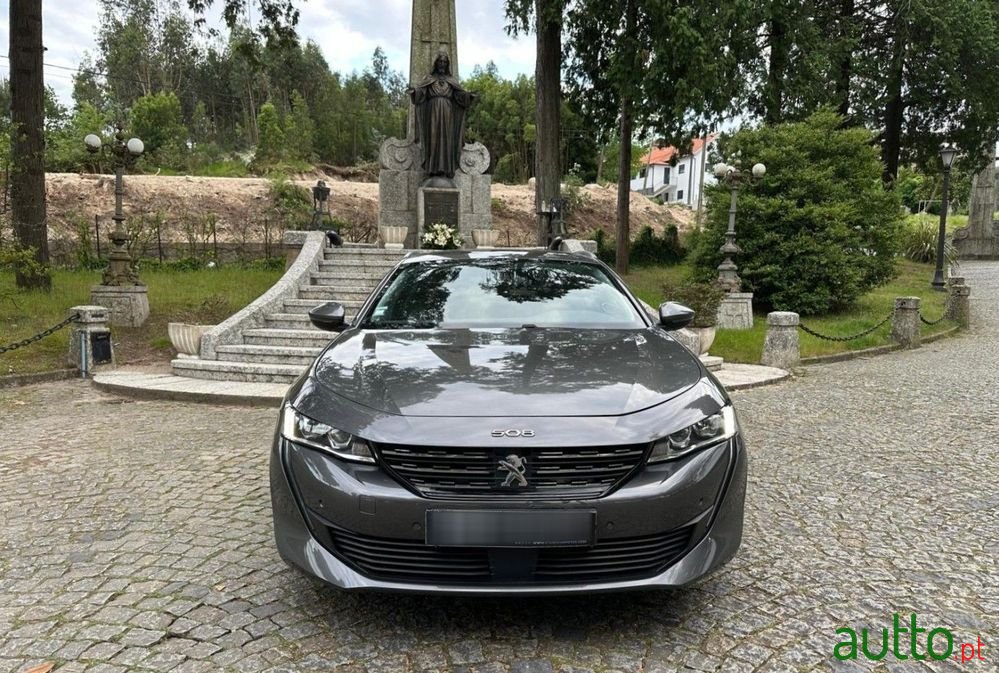 2019' Peugeot 508 Sw photo #2