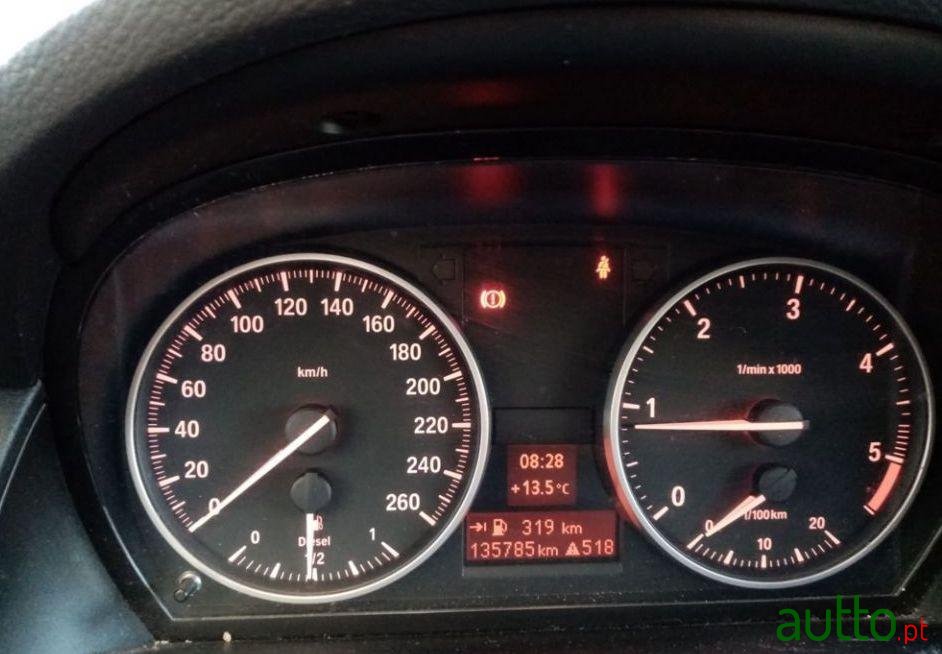 2010' BMW X1 2.0 Xdrive photo #4