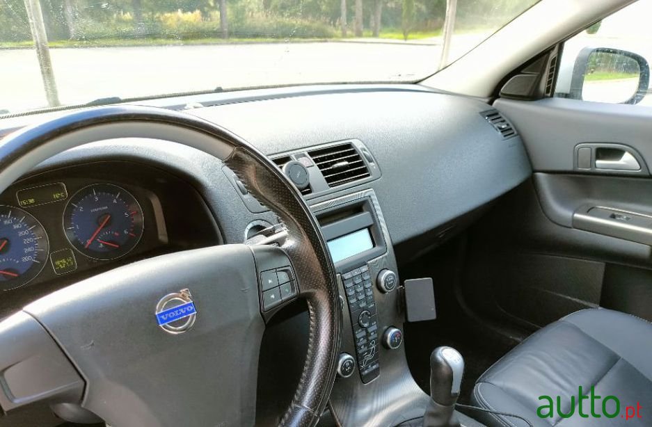 2011' Volvo C30 photo #1