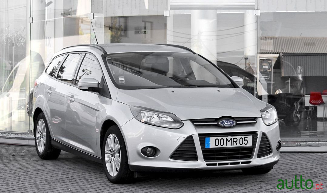 2012' Ford Focus Sw photo #1