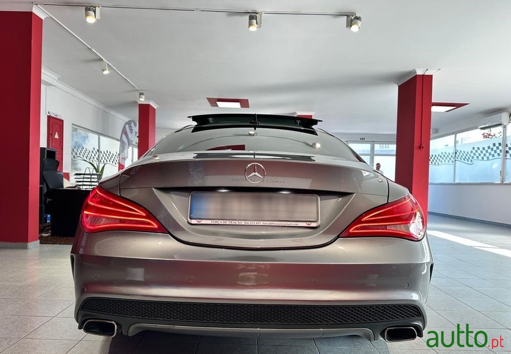 2013' Mercedes-Benz Classe Cla photo #5