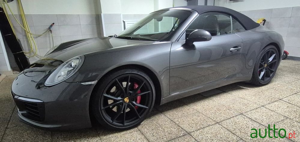 2016' Porsche 911 photo #3