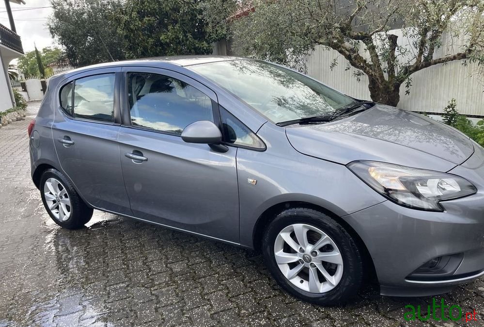 2017' Opel Corsa photo #2