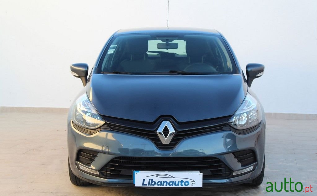 2018' Renault Clio Ver-1-5-Dci-Zen photo #4