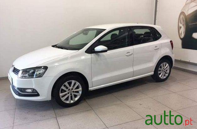 2016' Volkswagen Polo 1.0 Lounge photo #1