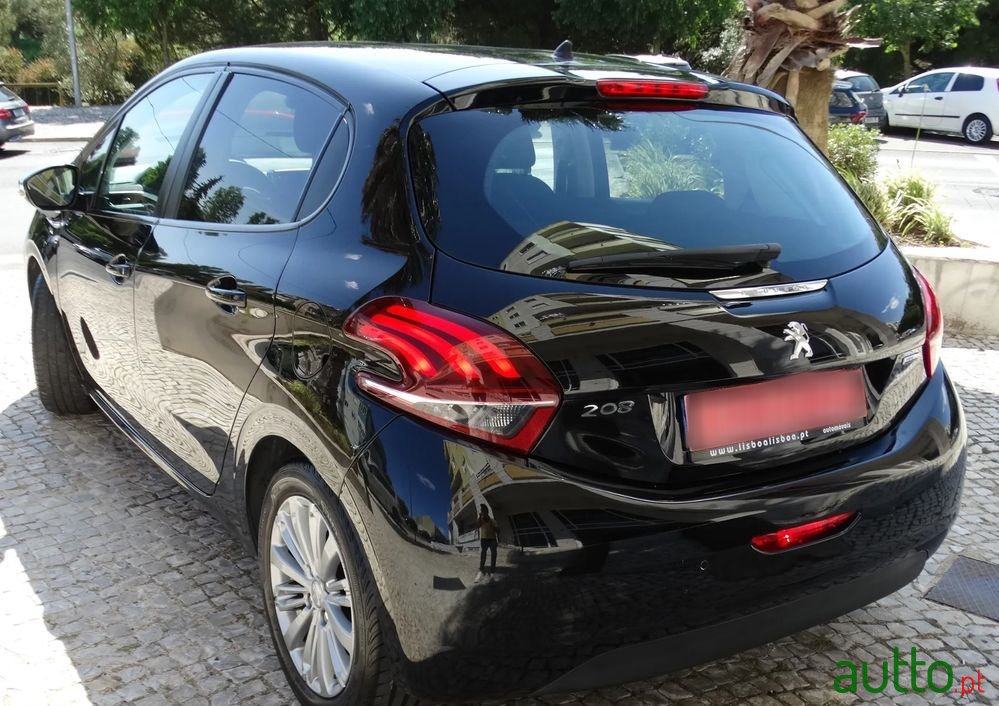 2016' Peugeot 208 photo #3