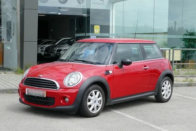 2011' MINI One D