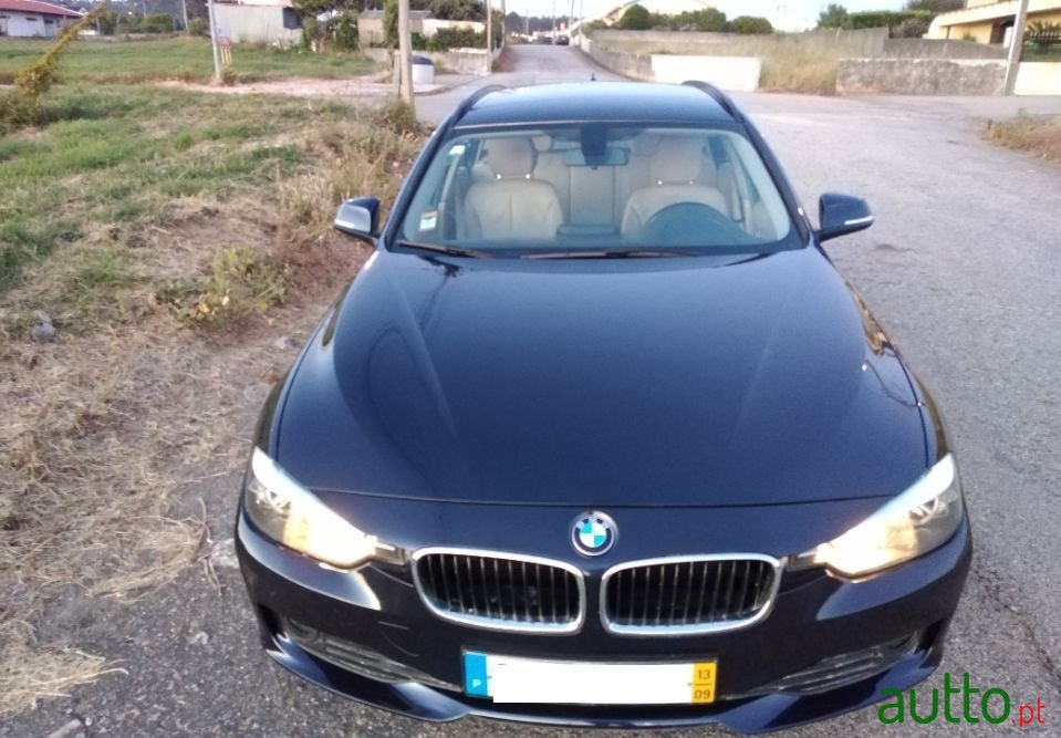 2013' BMW 320 photo #2