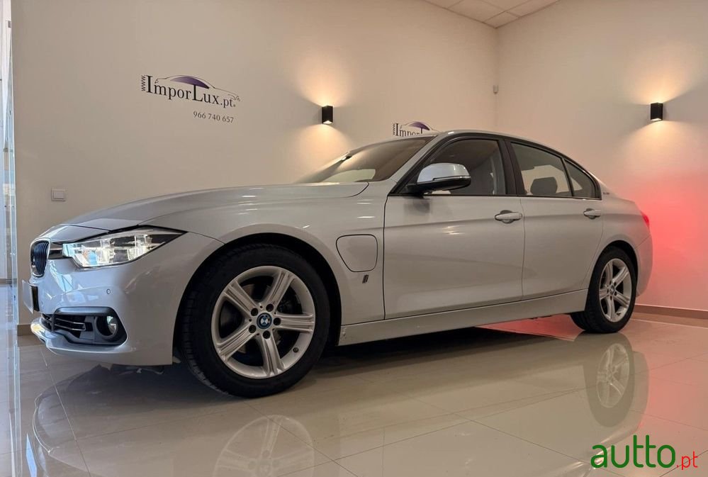 2018' BMW Série 3 E photo #1