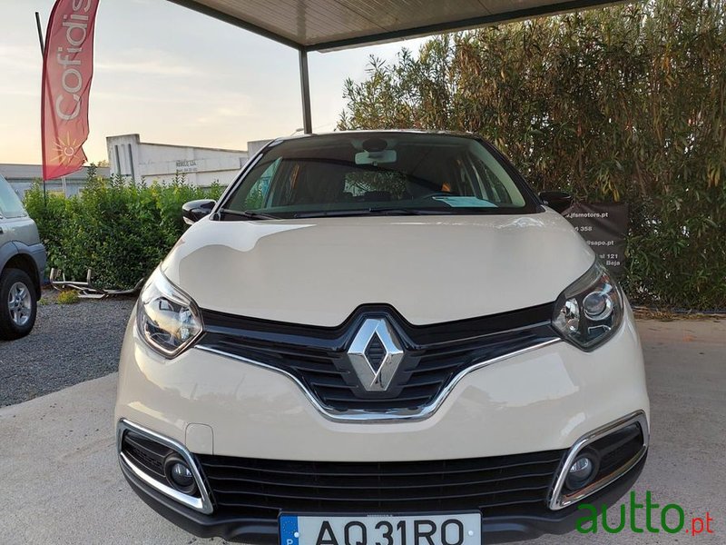 2016' Renault Captur photo #3