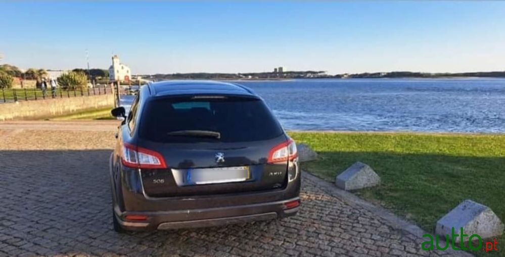 2013' Peugeot 508 RXH photo #4