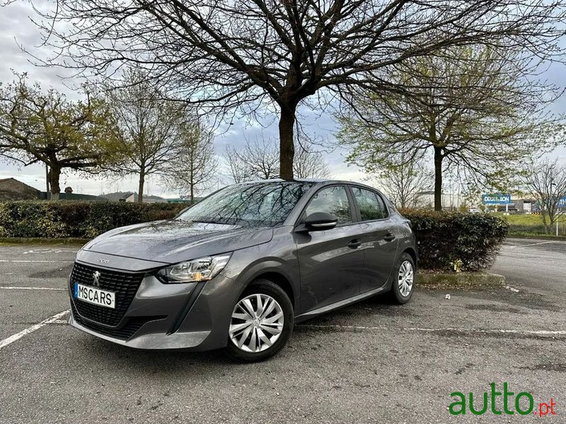 2021' Peugeot 208 photo #3