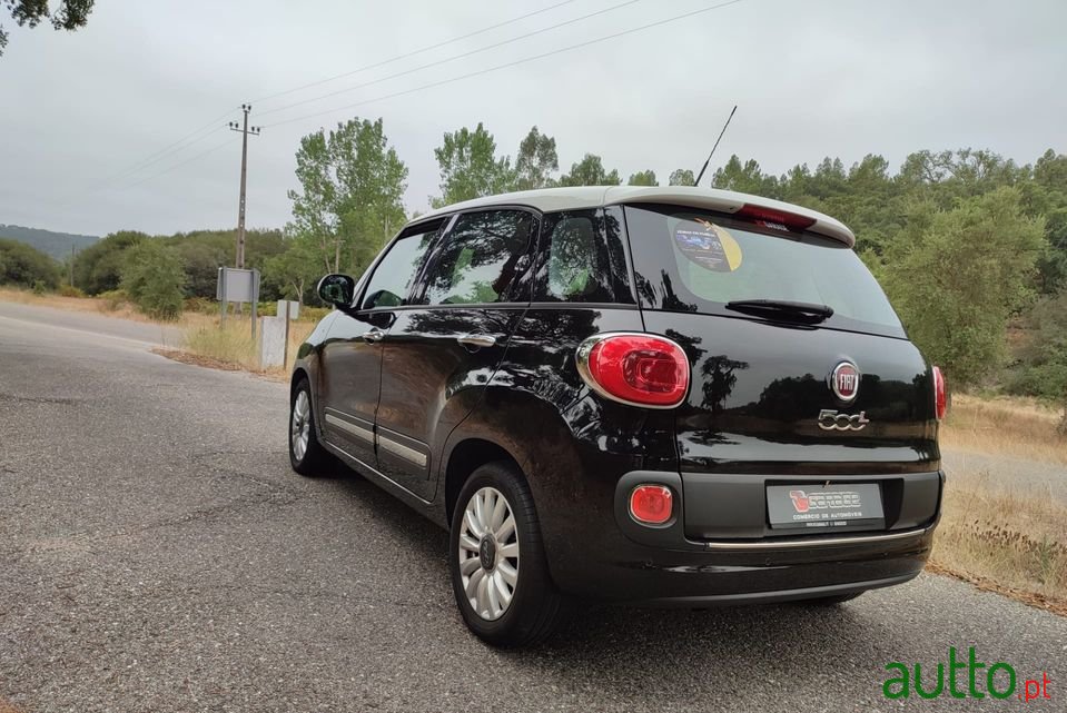 2013' Fiat 500L photo #4