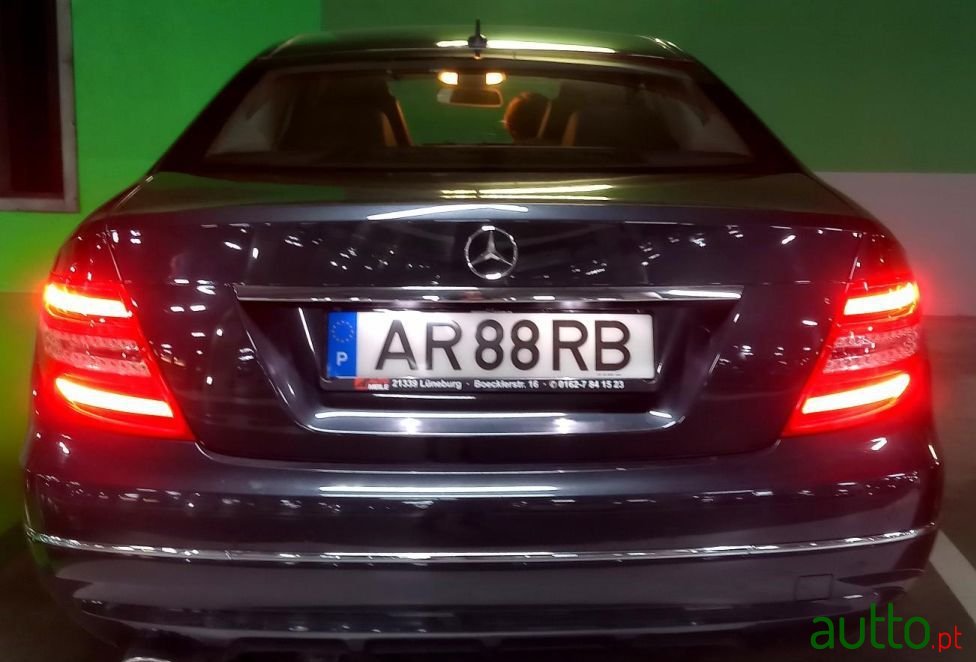 2012' Mercedes-Benz C-220 photo #1