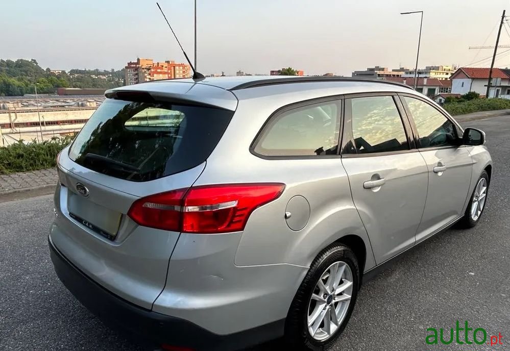 2016' Ford Focus Sw photo #4